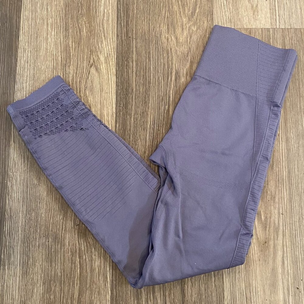 Gymshark Womens Leggings Energy High Waisted Seamless w/ Eyelet Detail Purple S
